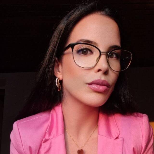 Barbara Ferreira